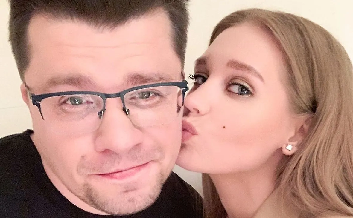 Гарик Харламов и Кристина Асмус. Фото © Instagram (признан экстремистской организацией и запрещён на территории Российской Федерации) / asmuskristina