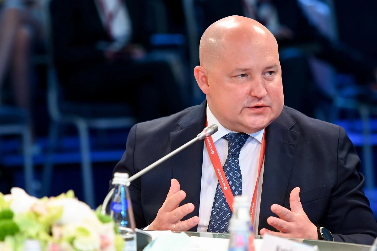 Михаил Развожаев. Обложка © Фотобанк фонда "Росконгресс" / Евгений Реутов