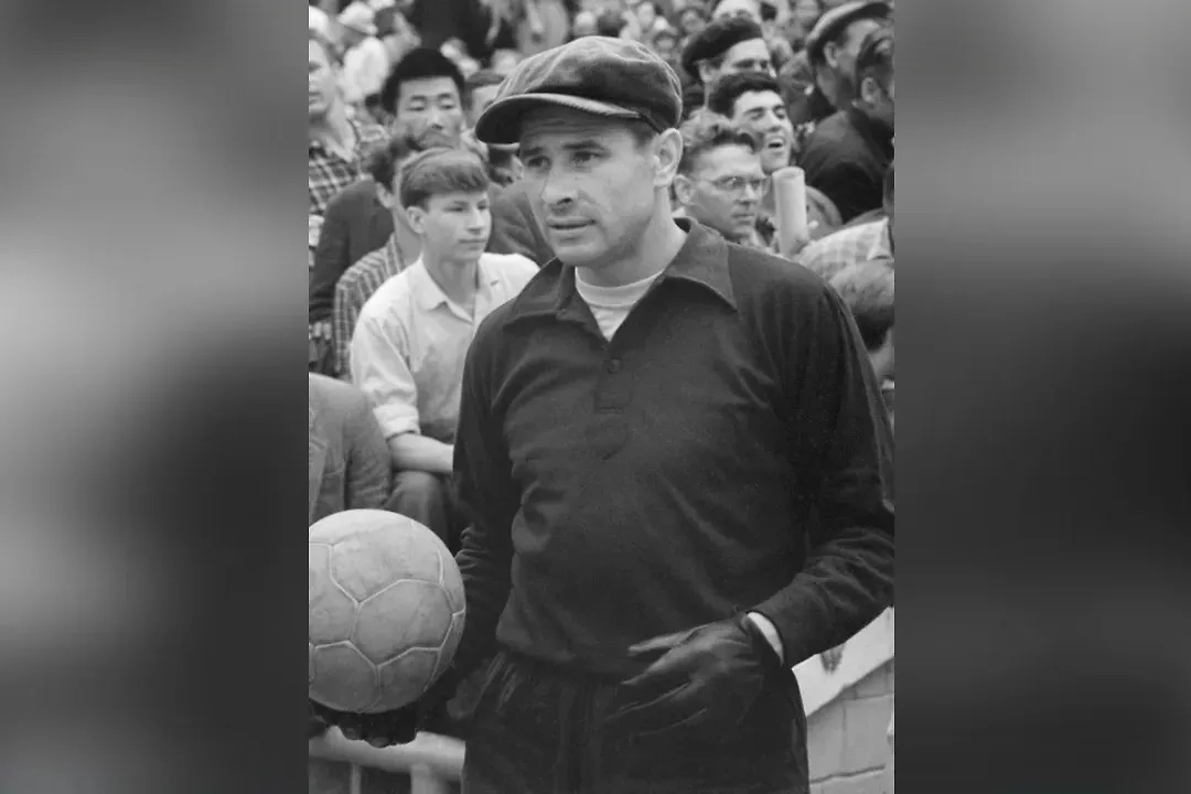 Легенда советского футбола, вратарь Лев Яшин. Обложка © ТАСС / Валентин Мастюков