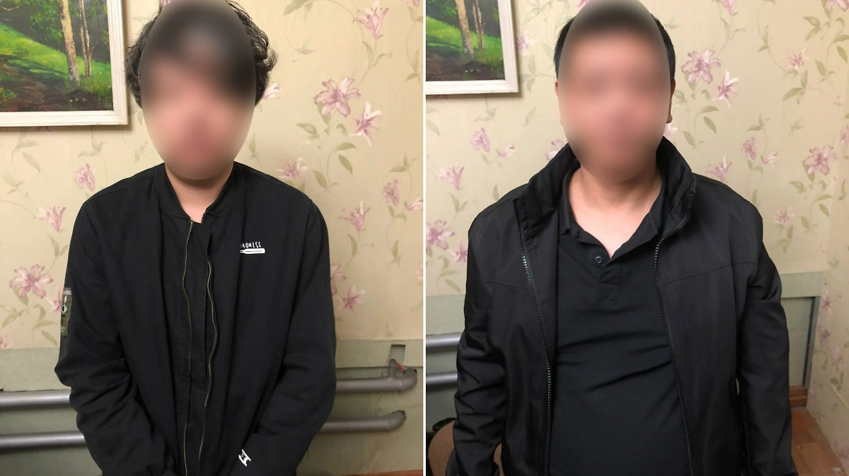 Сотрудники вебкам-порностудии после задержания. Фото © Telegram / Свердловская полиция