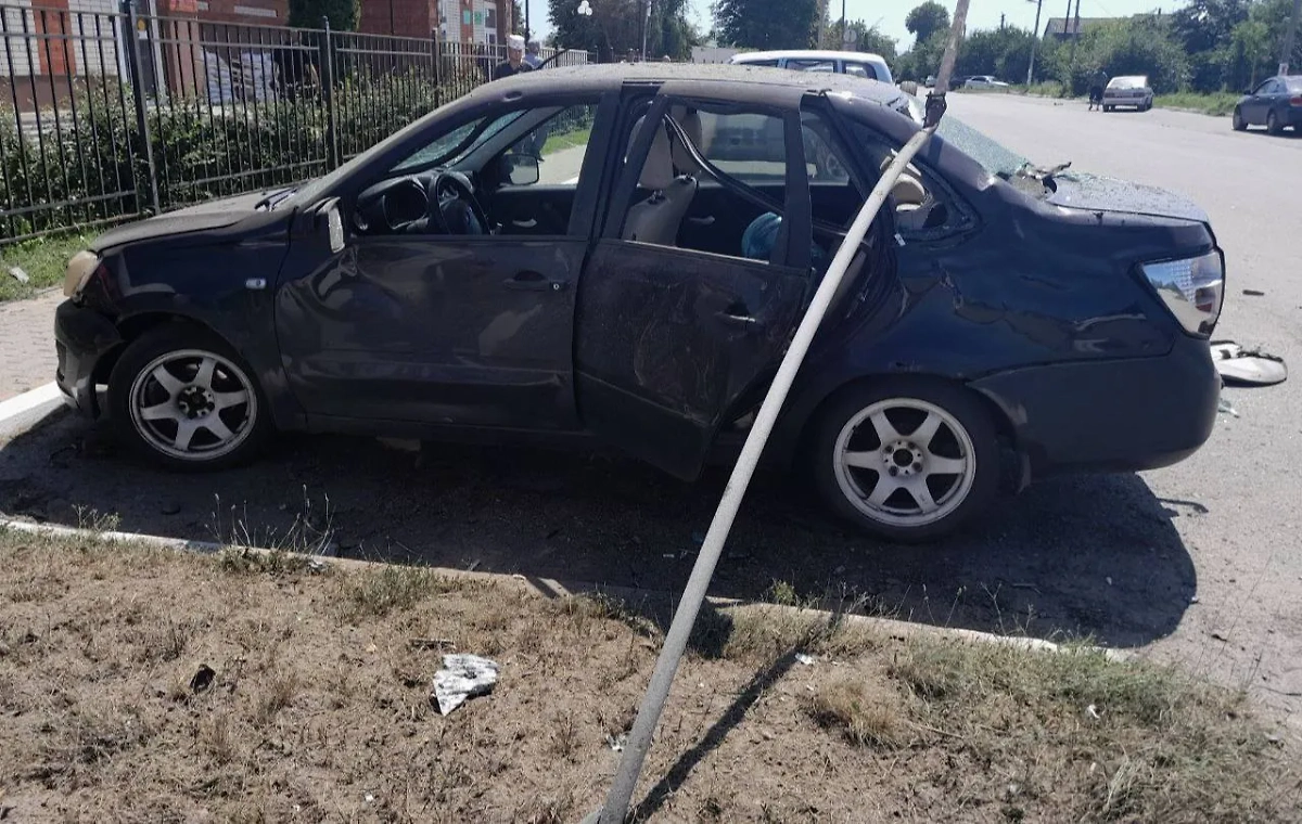 Один человек ранен при налёте двух дронов-камикадзе на Грайворон. Обложка © Телеграм / Настоящий Гладков