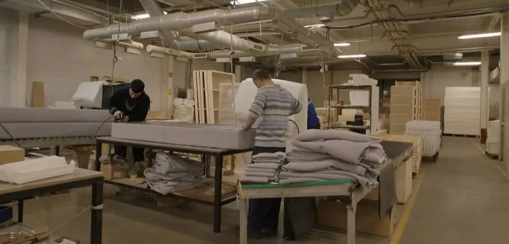 Кадр из фильма LIFE doc "Сделано в России". Обложка © VK / LIFE.ru