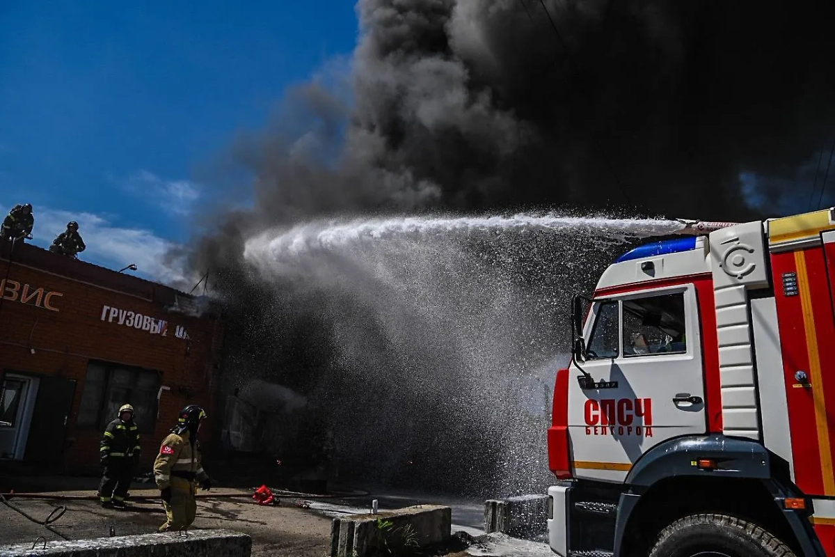 ПВО сбила несколько воздушных целей на подлёте к Белгороду. Фото © Telegram / Настоящий Гладков
