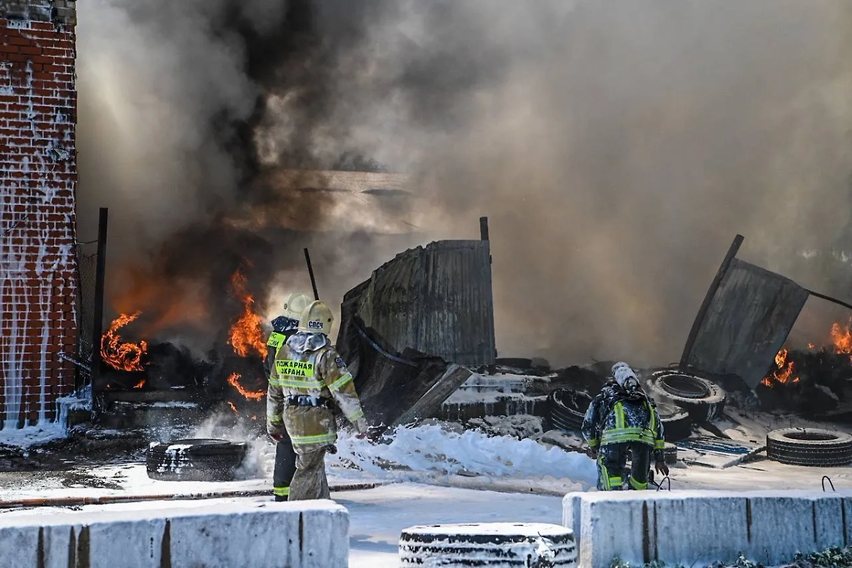 ПВО сбила несколько воздушных целей на подлёте к Белгороду. Обложка © Telegram / Настоящий Гладков