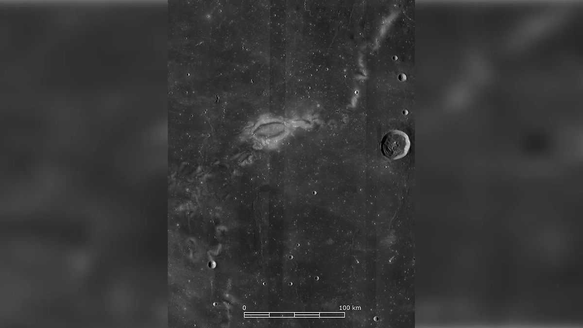 Объект Рейнер Гамма в лунном Океане Бурь. Фото © Science.nasa.gov