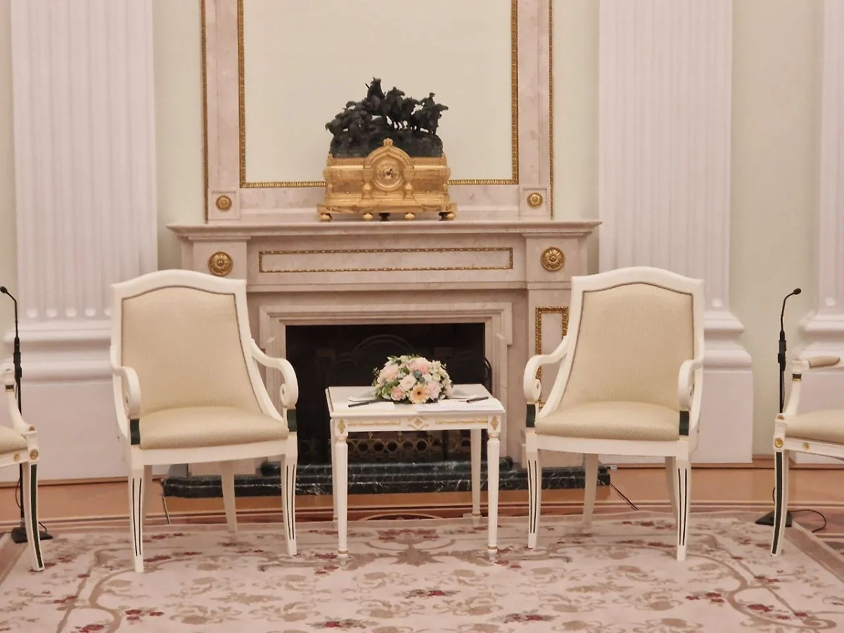 Life.ru узнал, в каком кабинете встретятся Путин и Орбан. Фото © Life.ru