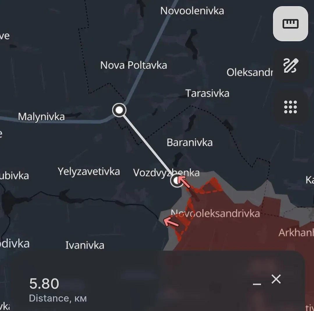 В процессе перехода под контроль ВС РФ находится Евгеновка. Фото © Telegram / Colonelcassad