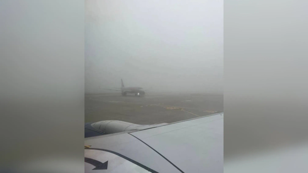 Пулково в плотном тумане. Фото © "Московский район, Санкт-Петербург"