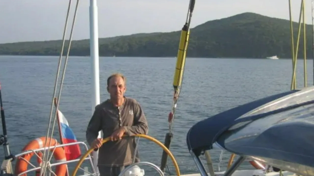 Мужчина из Приморья, который остался жить в Таиланде с сыном после ухода супруги. Обложка © Telegram / SHOT