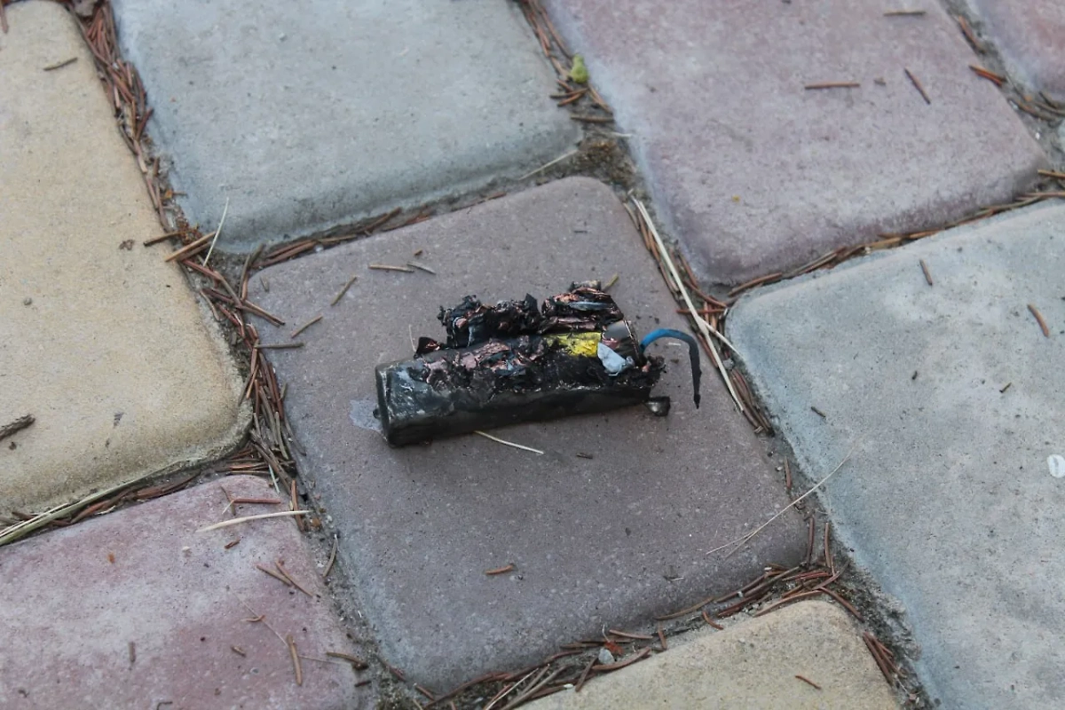 Последствия попадания украинского беспилотника в окно детского сада в Кременной ЛНР. Фото © Telegram / Глава Администрации Кременского муниципального округа Третьяков В.Ю