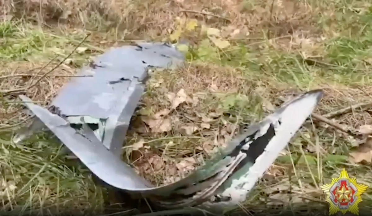 Обломок сбитого над Белоруссией украинского БПЛА. Фото © Telegram / Министерство обороны Республики Беларусь 