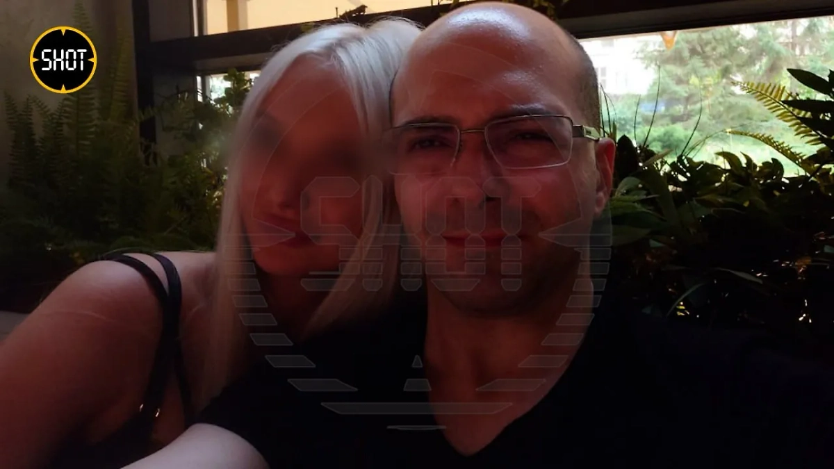 Девушка, которую зарезал американец, и её убийца. Фото © Telegram / SHOT