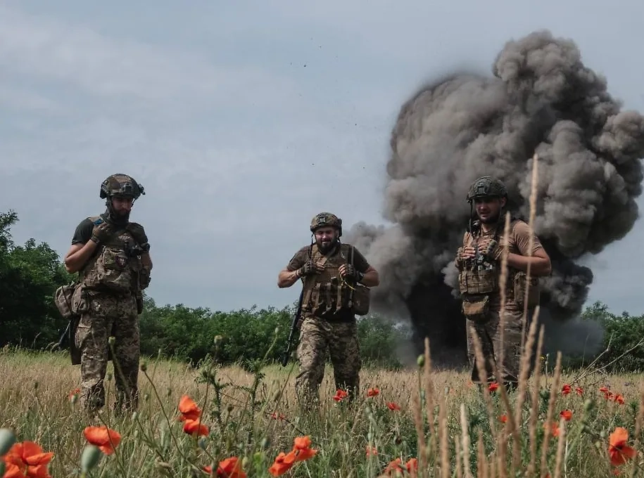 Бойцы ВСУ. Обложка © Telegram / Zelenskiy / Official