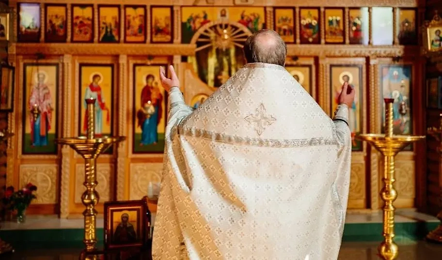 Что нельзя делать 5 августа — православным верующим запрещается пить алкоголь и устраивать шумные мероприятия. Фото © Shutterstock / FOTODOM / Andrey Sayfutdinov