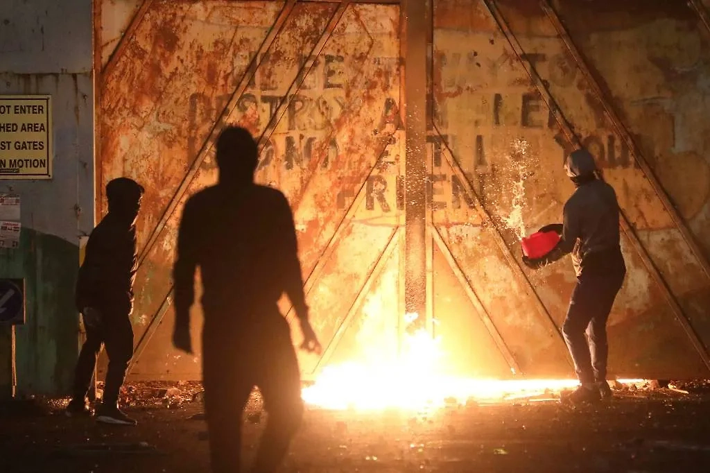 Протесты в Великобритании. Фото © ТАСС / AP / Peter Morrison