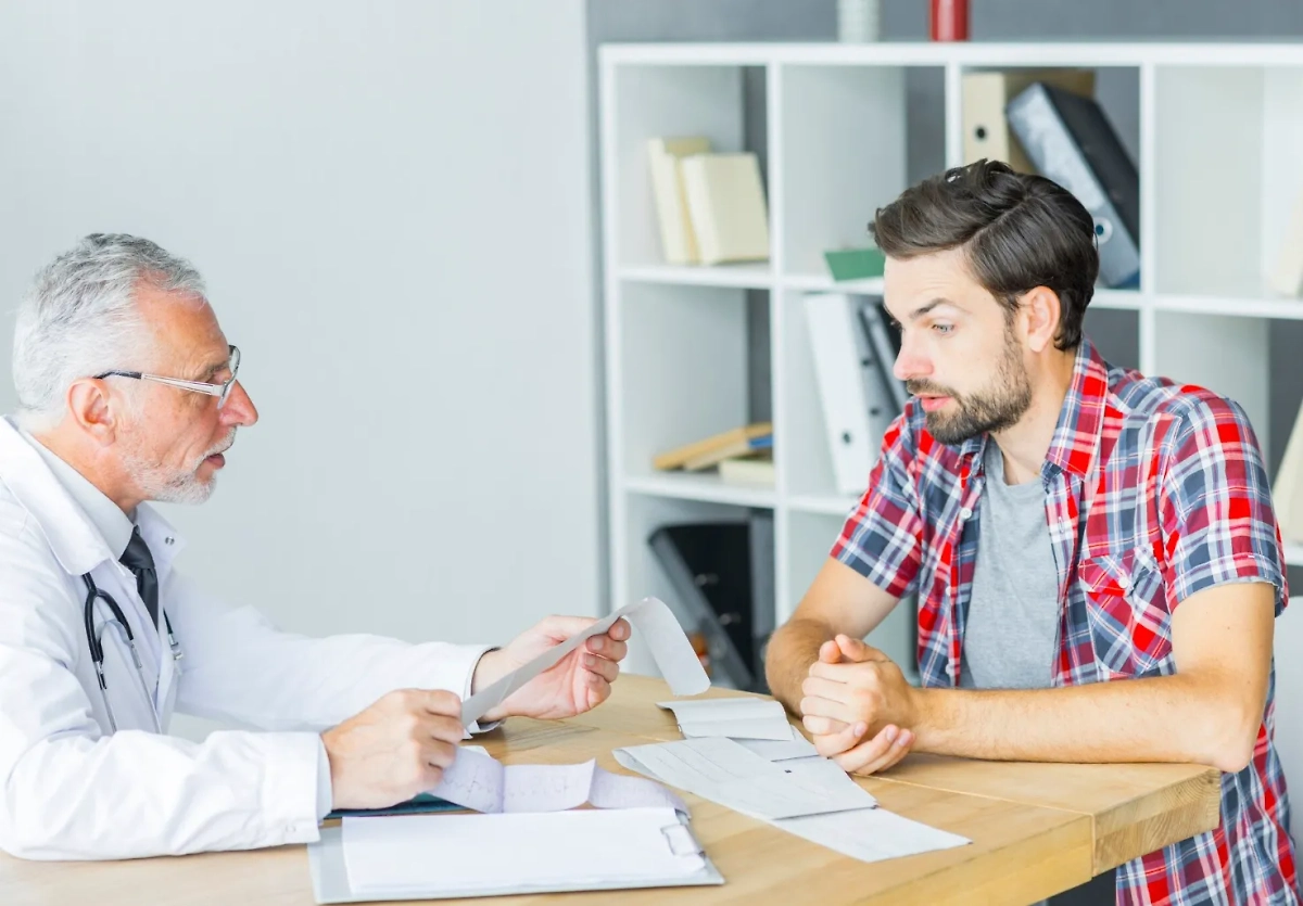 Мужчины в 40 лет могут столкнуться с рядом изменений в самочувствии. Обложка © Freepik.com