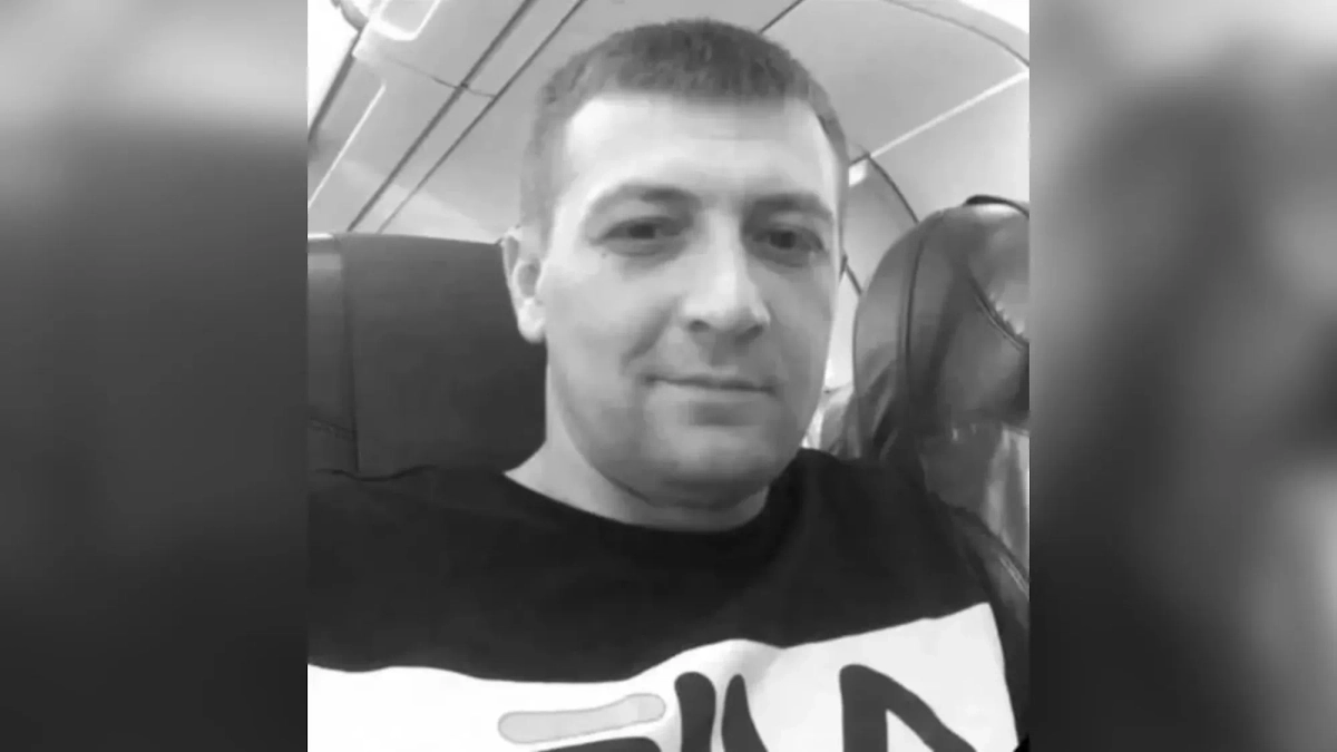 Погибший фельдшер Александр Чекалин. Обложка © Telegram / "Голос трибун 46"