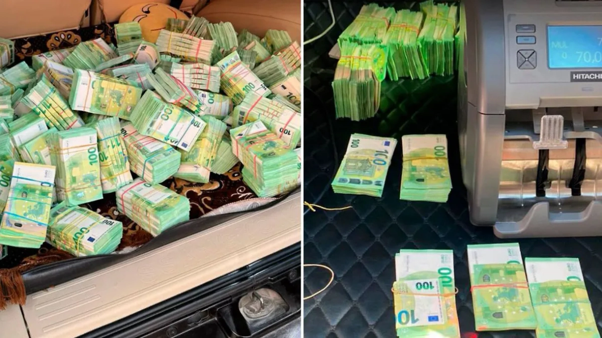 Деньги, найденные в авто бухгалтера поставщика продуктов ВСУ. Фото © Telegram / БЕБ