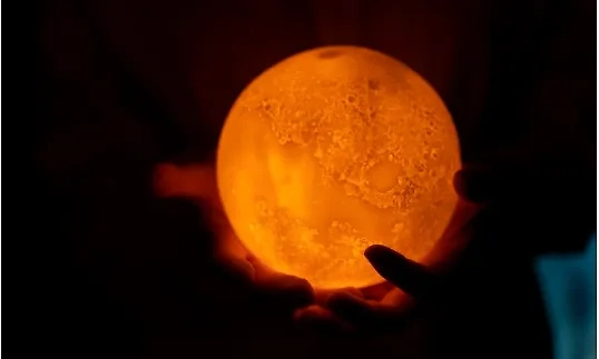 Цикл солнечной активности развивается не так, как прогнозировали ученые. Обложка © Freepik