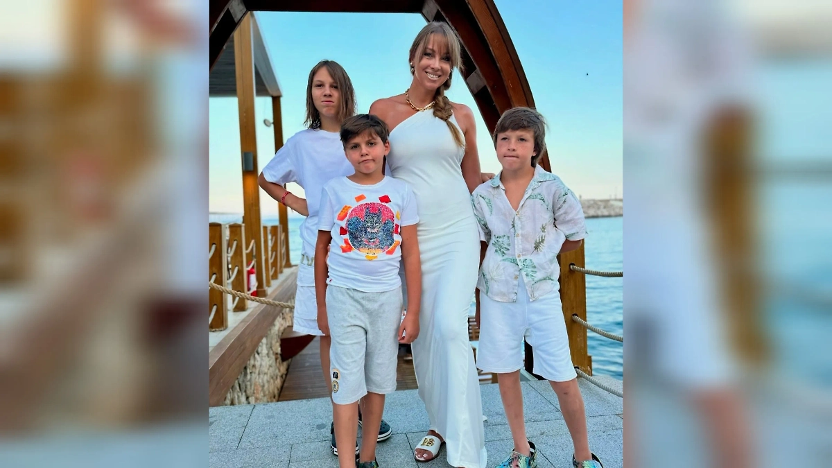 Полина Диброва мечтает подарить Дмитрию Диброву дочку, но пока у них три сына. Фото © Instagram (признан экстремистской организацией и запрещён на территории Российской Федерации) / polinadibrova