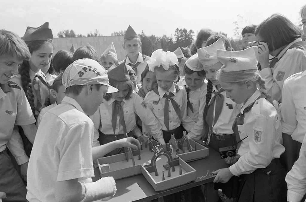 В чём секрет воспитания в СССР. Фото © ТАСС / Виктор Великжанин