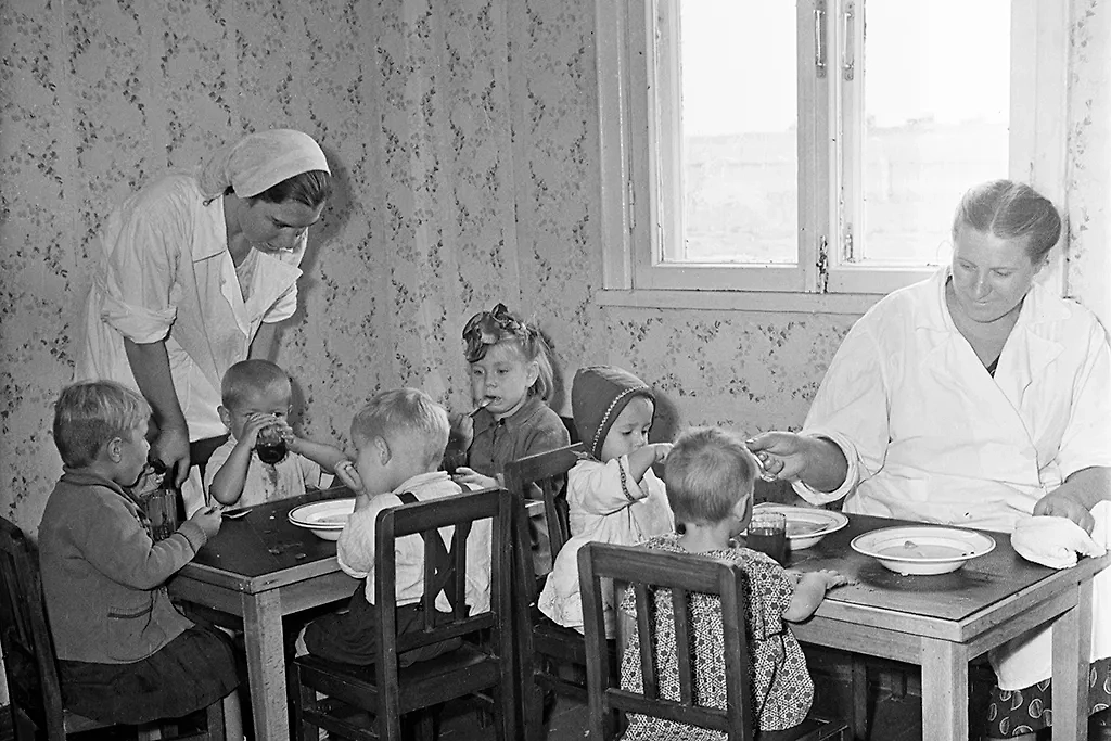 Рыбный день в СССР и суп с глазами. Фото © ТАСС / Виктор Янков