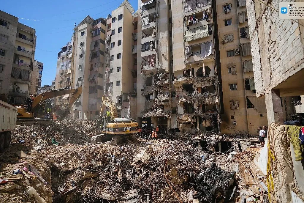 Разрушения в Бейруте после удара Израиля. Обложка © ТАСС / AP