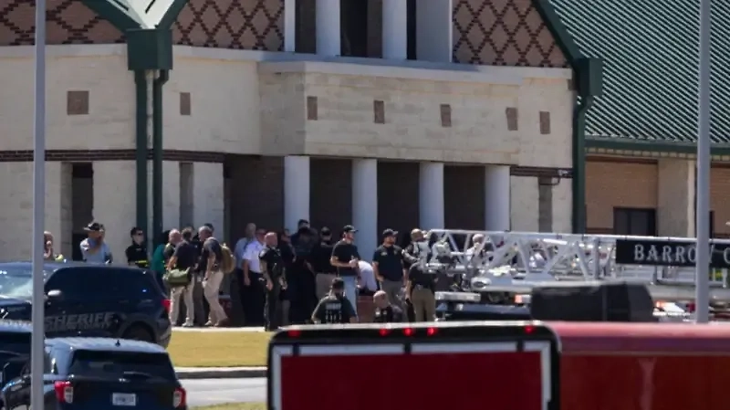 Обстановку у школы, где произошла стрельба. Фото © X / PakistaniIndex