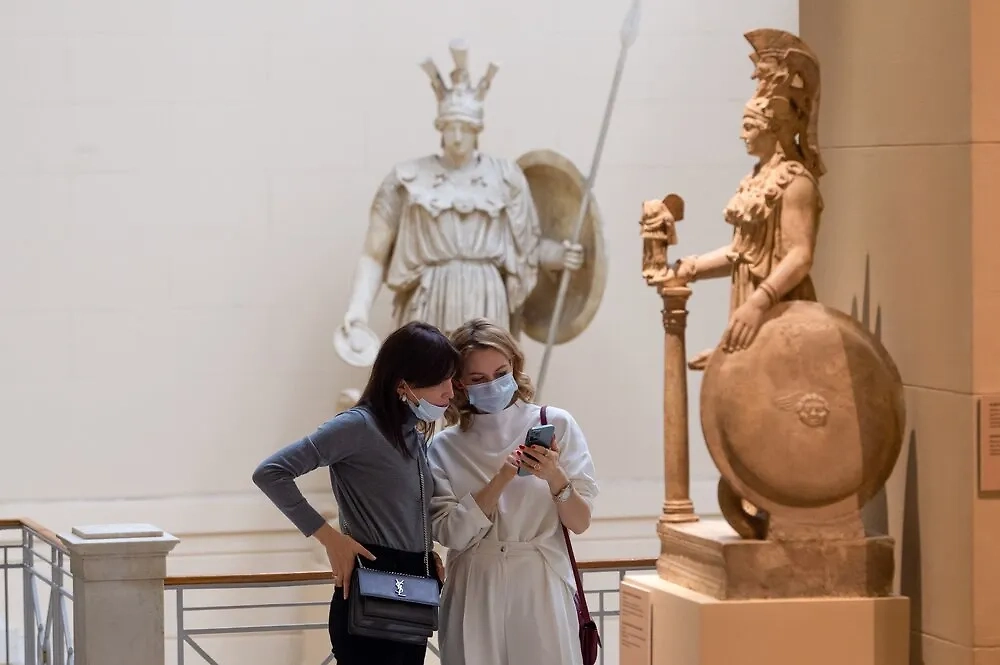 17 января отмечается День музейного селфи. Фото © Агентство "Москва" / Денис Гришкин