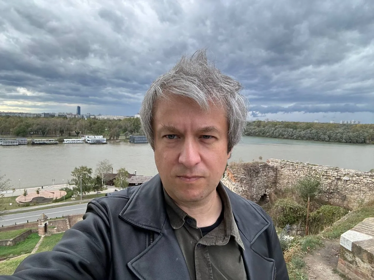 Антон Долин*. Обложка © Telegram / Антон Долин*