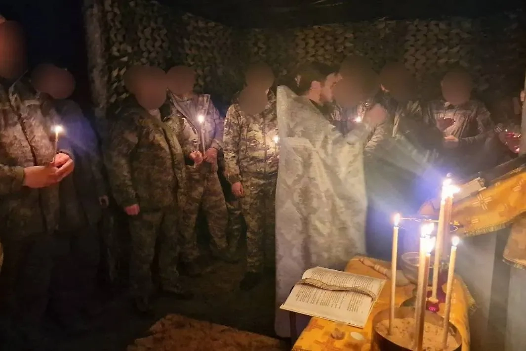 На Херсонском направлении бойцы ВС РФ сделали и замаскировали купель на Крещение. Фото © t.me / За други своя. Помощь Южному фронту