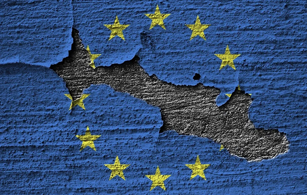 Почему Запад обожжётся при конфискации активов России. Обложка © Shutterstock