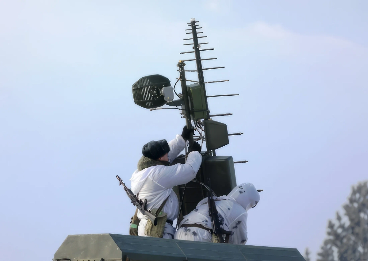 Научный сотрудник Мюнхенской конференции по безопасности Нико Ланге заявил, что натовские средства РЭБ недотягивают до уровня средств, имеющихся в распоряжении России. Фото © mil.ru