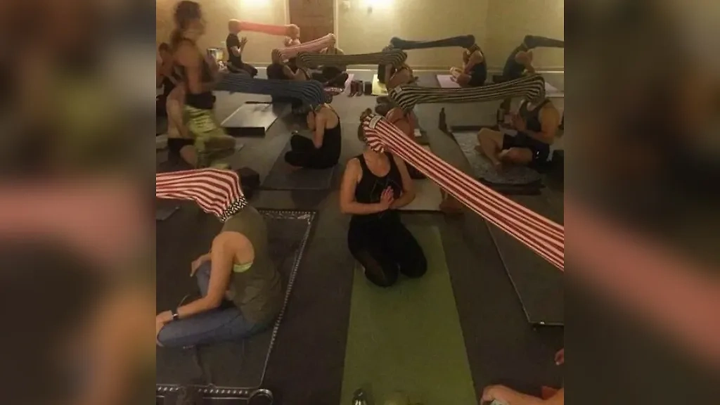 Фото © Facebook (соцсеть запрещена в РФ; принадлежит корпорации Meta, которая признана в РФ экстремистской) / Please may I have a crumb of context