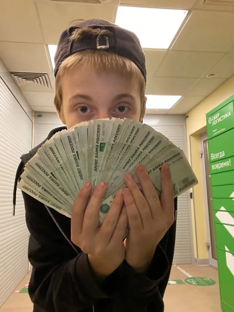 Baby Melo любит прихвастнуть и поругаться матом. Фото © T.me / xzolxzol