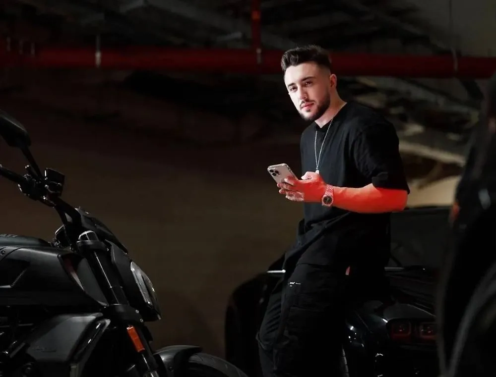 Вадим Машуров. Обложка © Instagram (соцсеть запрещена в РФ; принадлежит корпорации Meta, которая признана в РФ экстремистской) / vadimmashurov