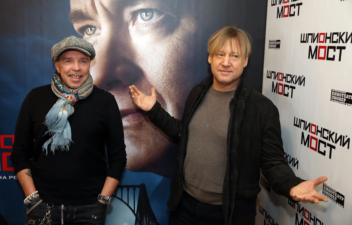 Гарик Сукачёв и Дмитрий Харатьян, 2015 год. Обложка © ТАСС / Артём Коротаев