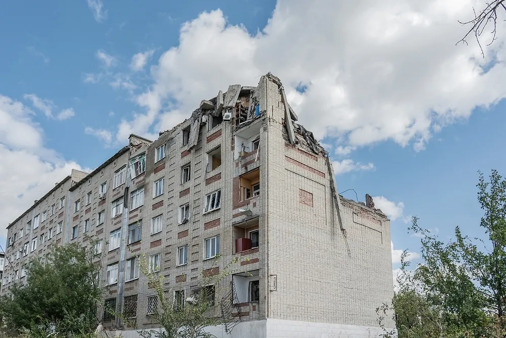 Гражданское здание в Торецке Донецкой области. Фото © Shutterstock / FOTODOM / mojahata