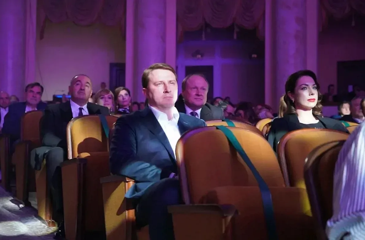 Алексей Копайгородский с супругой на сочинском «Кинотавре». Фото © sochi.ru