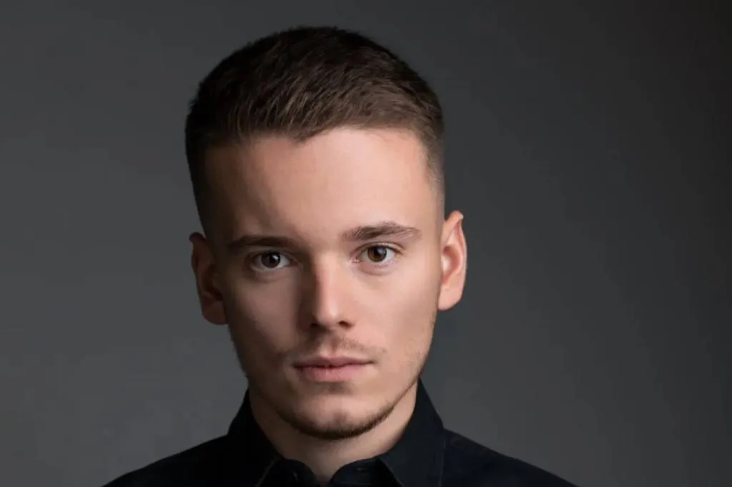 Арсений Шульгин. Обложка © VK / Арсений Шульгин