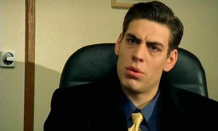 Фото © Кадр из фильма «Бригада», режиссер Алексей Сидоров, сценаристы Игорь Порублев, Алексей Сидоров, Александр Велединский / kino-teatr.ru