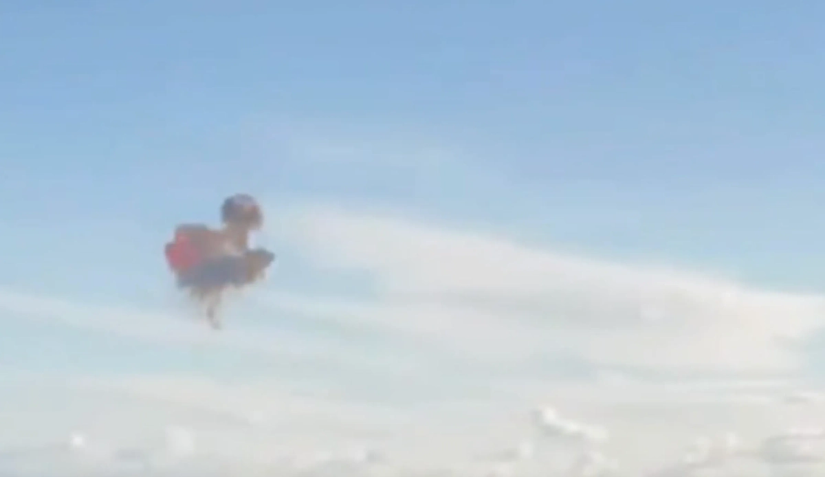 Уничтожение БПЛА над Каспийском. Фото © VK / Без Тормозов