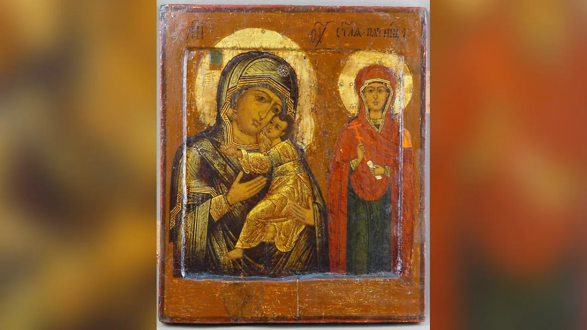 Икона «Пресвятая Богородица Умиление и Святая Параскева Пятница» XVII века. Фото © Wikipedia
