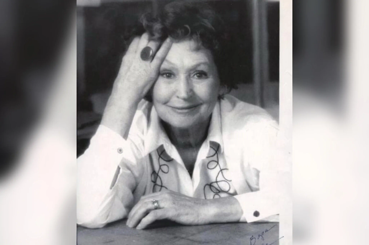 Вера Карпова. Обложка © VK / Театр Комедии им. Н.П. Акимова