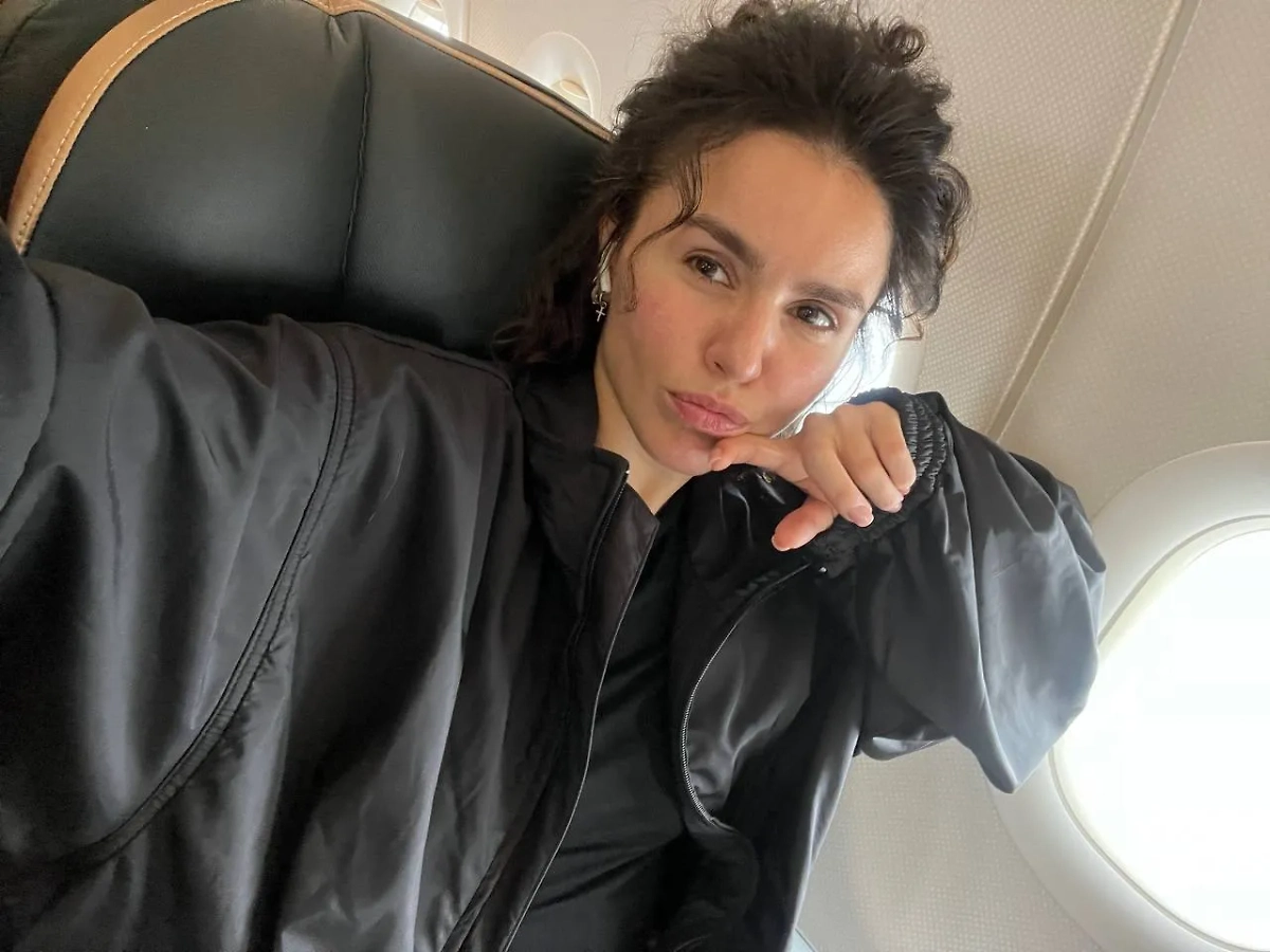 Певица Юлия Зиверт. Обложка © Telegram / Zivert