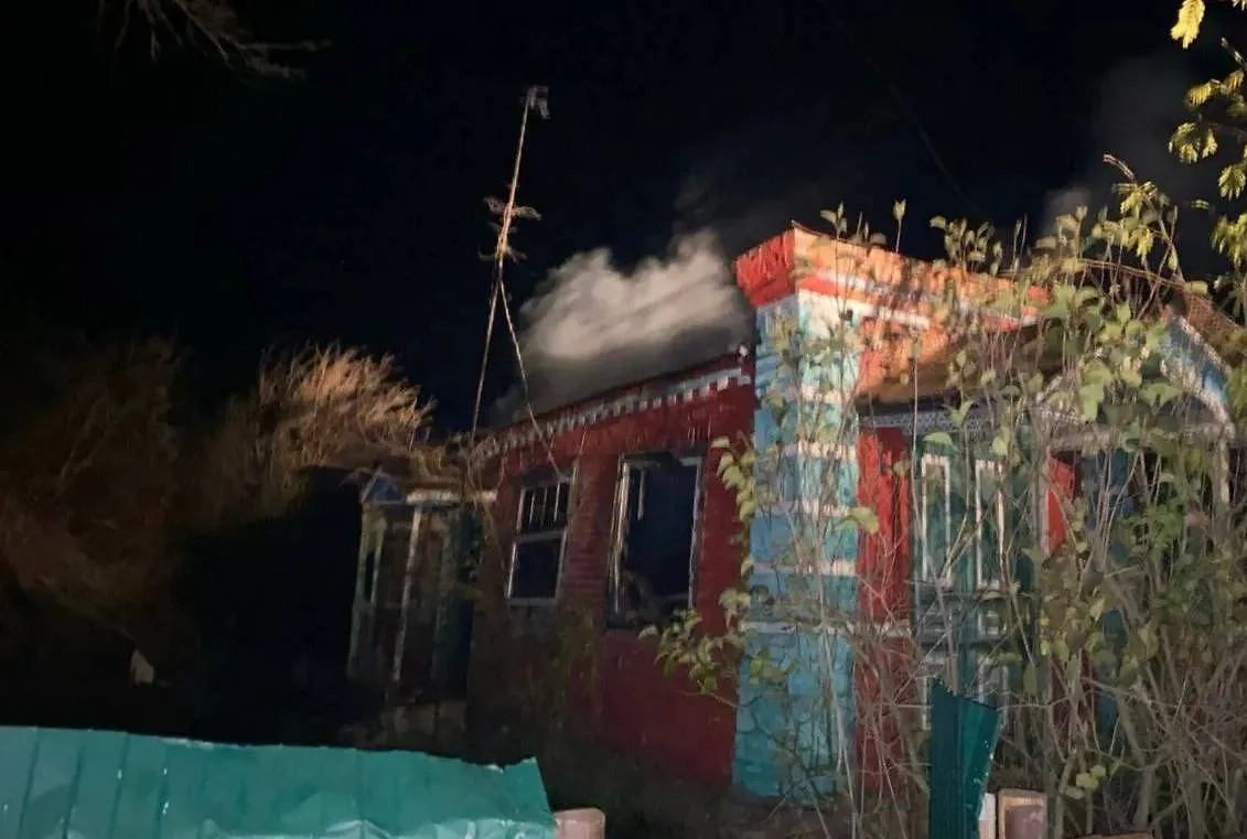 Пожар в частном жилом доме. Обложка Telegram / MЧС России
