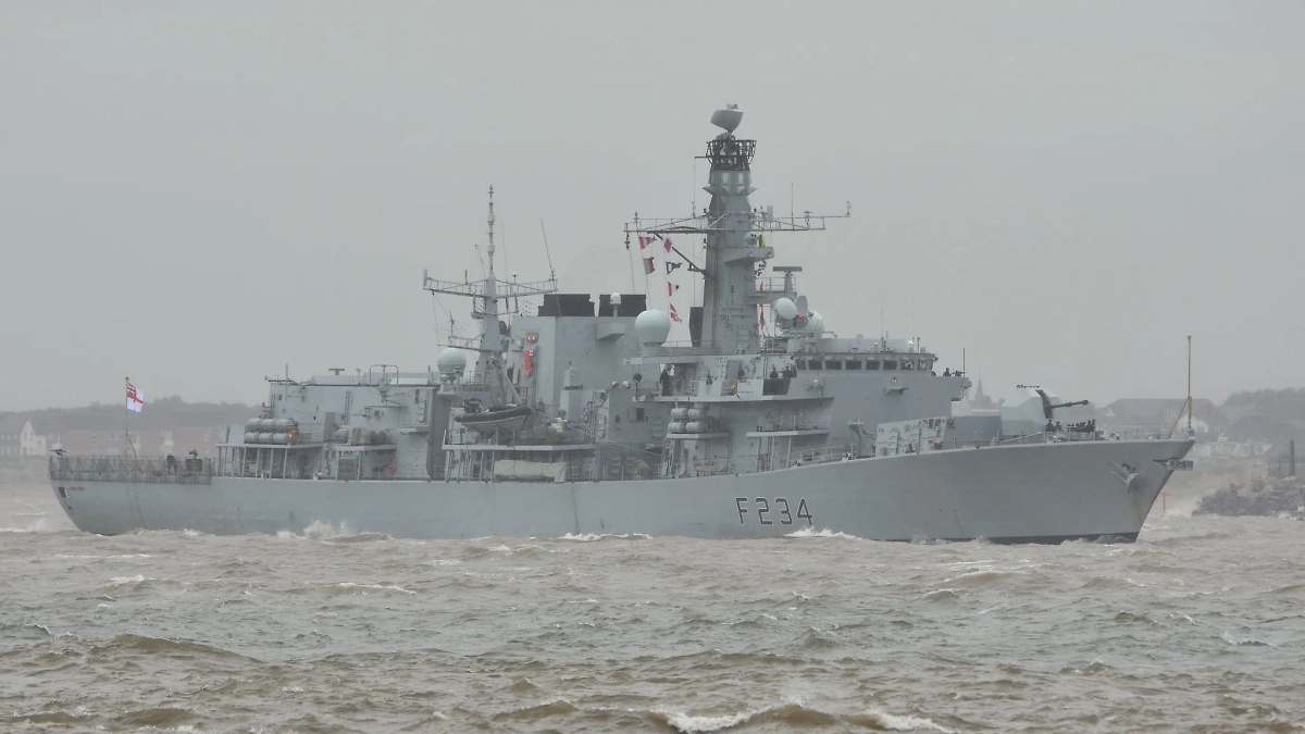Британский фрегат HMS Iron Duke. Обложка © flickr / PRA Images