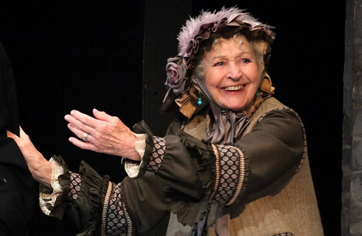 Вера Карпова. Обложка © Telegram / Театр Комедии им. Н.П. Акимова