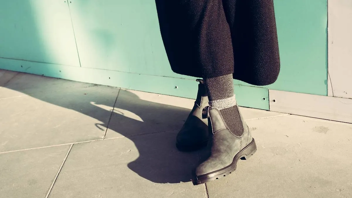 Ботинки-челси с массивной подошвой. Фото © Shutterstock / FOTODOM / DrimaFilm