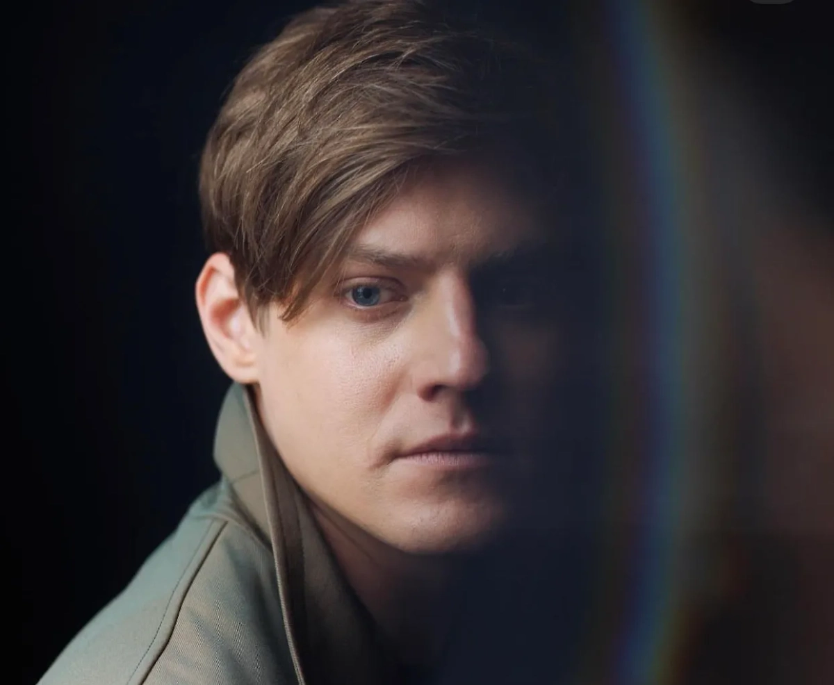 Павел Табаков. Обложка © Instagram (признан экстремистской организацией и запрещён на территории Российской Федерации) / tabakov_pavel